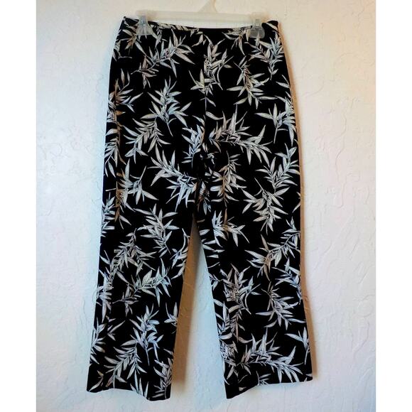 Rafaella Black Crop Pants with Leaves Print Women size 6 Stretch Cotton Zip Up - Picture 1 of 5